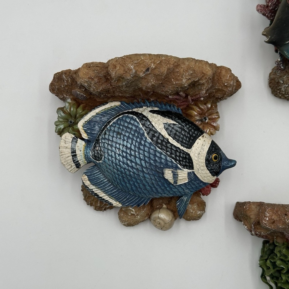 Vintage Tropical Fish Wall Shelves Set of 3 Resin Coral Reef Nautical Decor - Picture 3 of 8